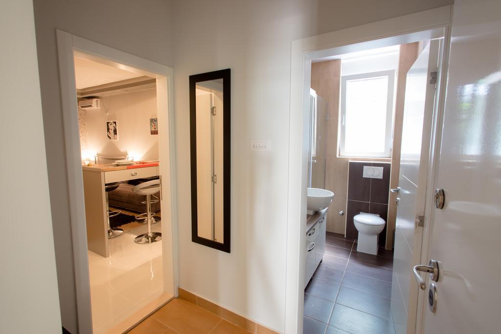 Lea Apartment Belgrad Exteriör bild